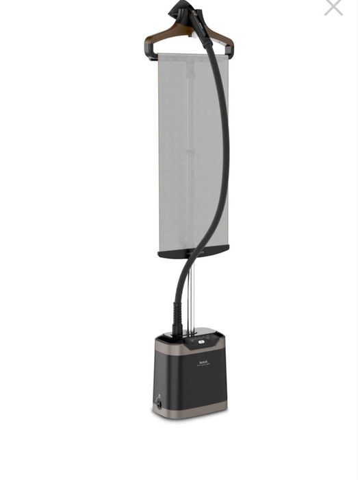 Aparat de calcat cu abur