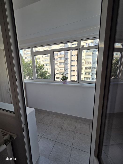 Închiriez apart . 3 camere zona Trapezului, complet mobilat și utilat