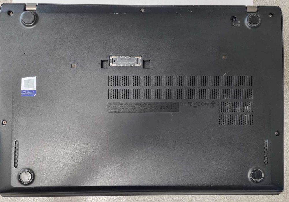 Лаптоп Lenovo ThinkPad  T470s i5 ram 8 256 ssd
