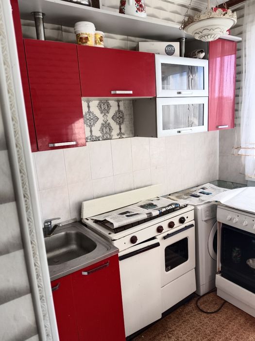 Продам 1 х комн . 6-41, 4 этаж.