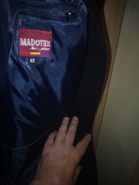 Scurtă de stofă lînă Madotex Botoșani