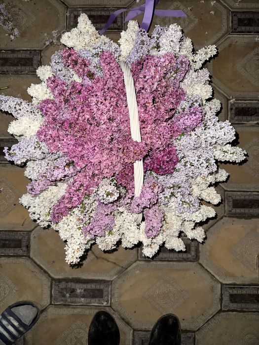 Сирень гүлдері бар