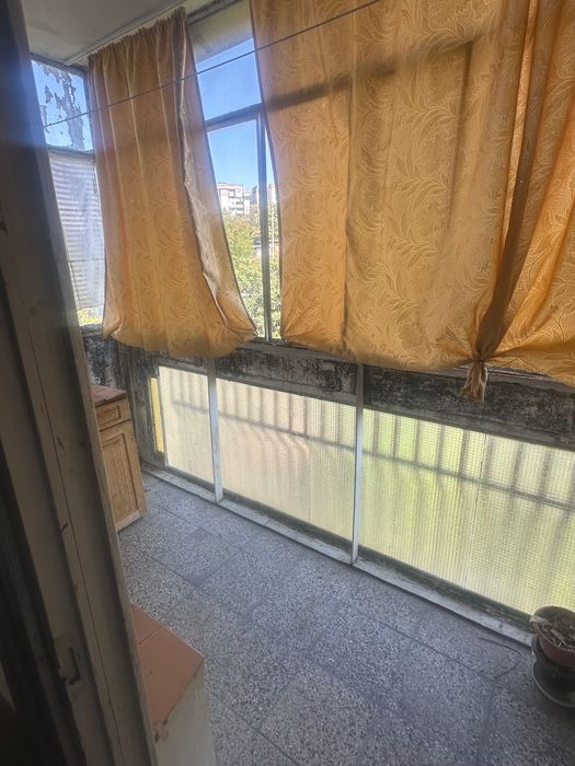 Продава се Двустаен апартамент в Русе, Родина 3 - 67 кв.м за 1075 €/кв.м - Снимка #9