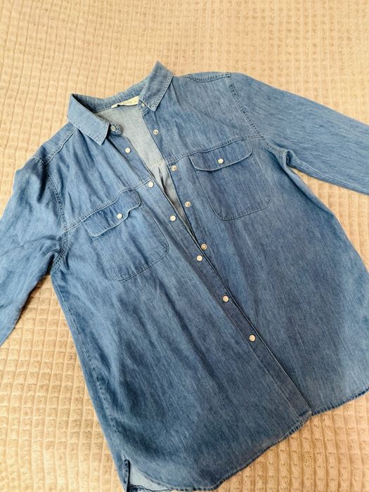 Продам джинсовую рубашку