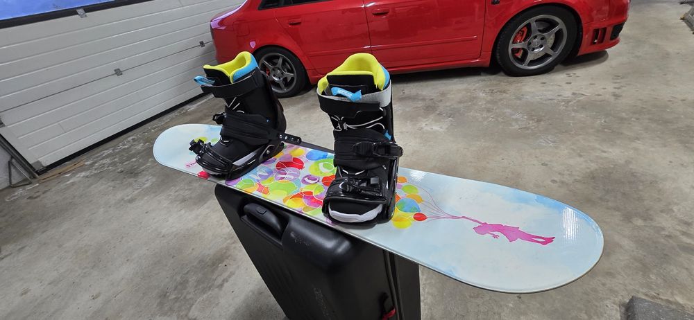Snowboard copii + Boots marime 35