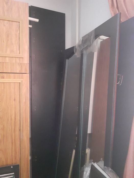 Прихожая        .