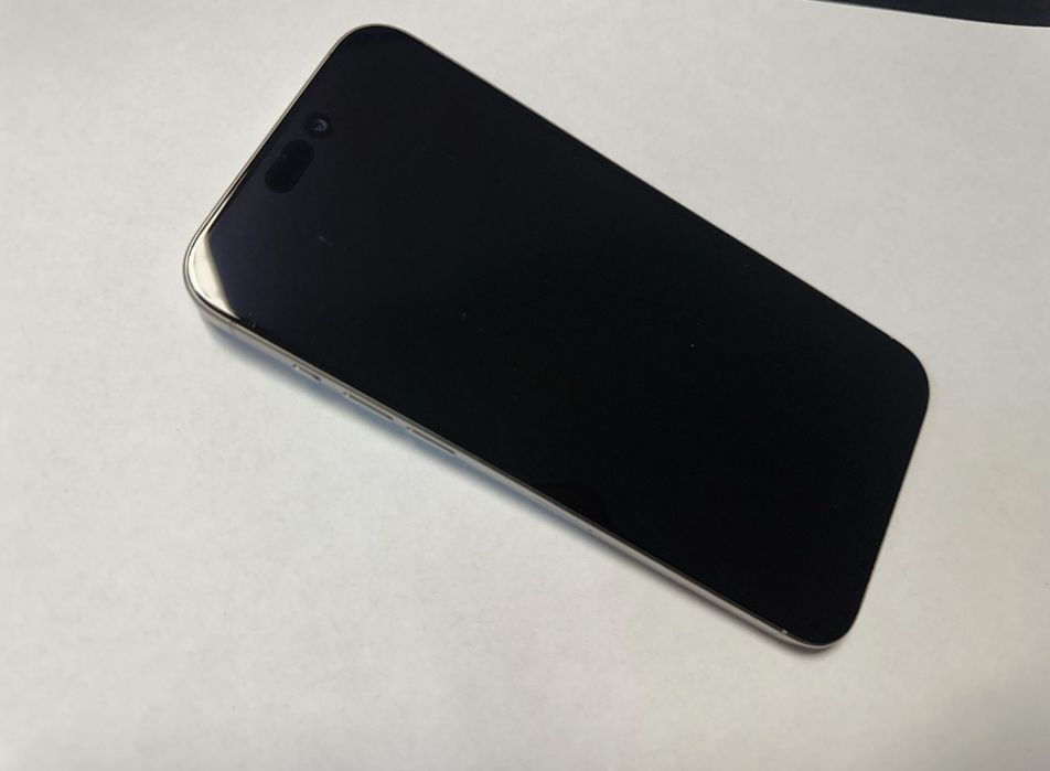 Apple iPhone 15 Pro Max – 256GB, Natural Titanium.