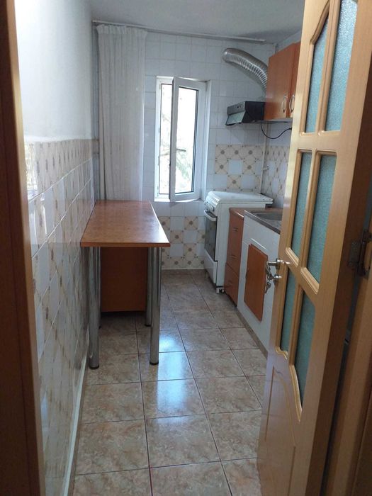 Apartament 3 camere de vanzare direct proprietar