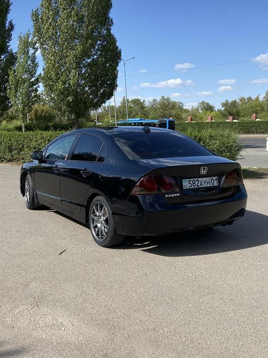 Продам Honda civic 2008 г. 1.8 бензин