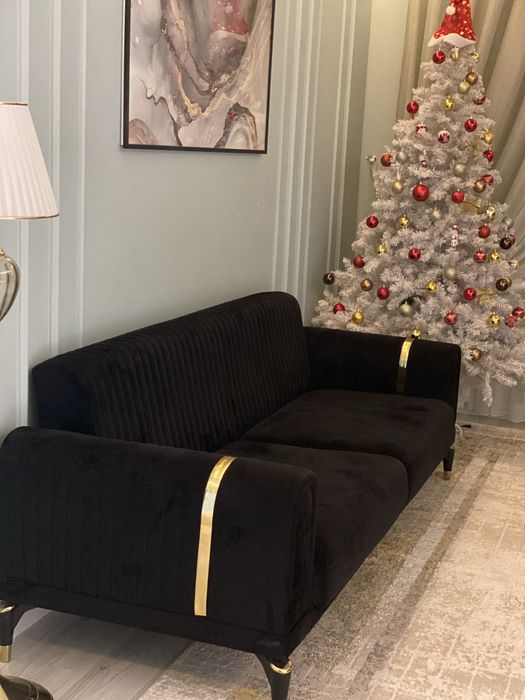 Продам стильный диван