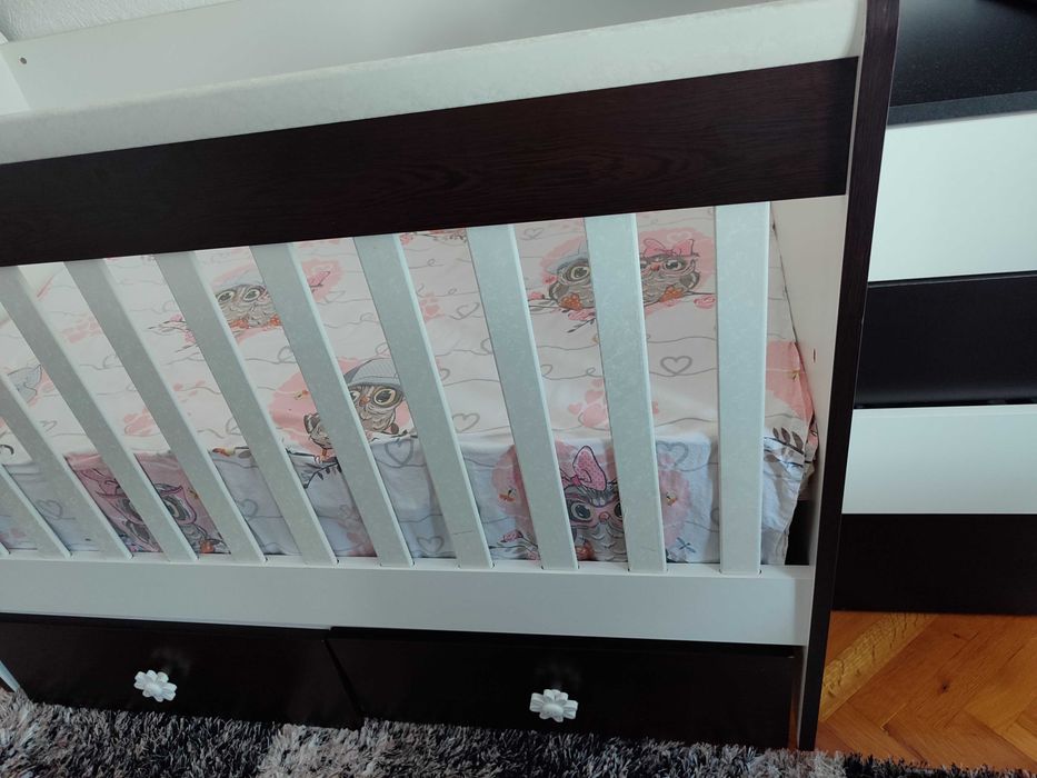 Легло , люлка,на три нива е.