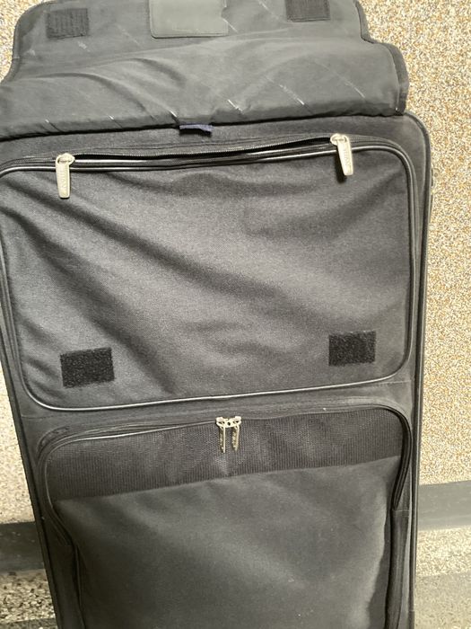 Два пътни тролера Титан