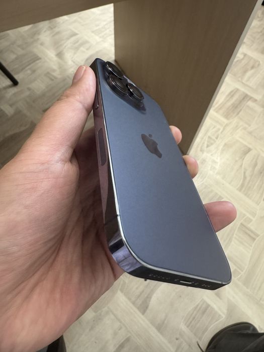 iPhone 14 Pro DEEP PURPLE