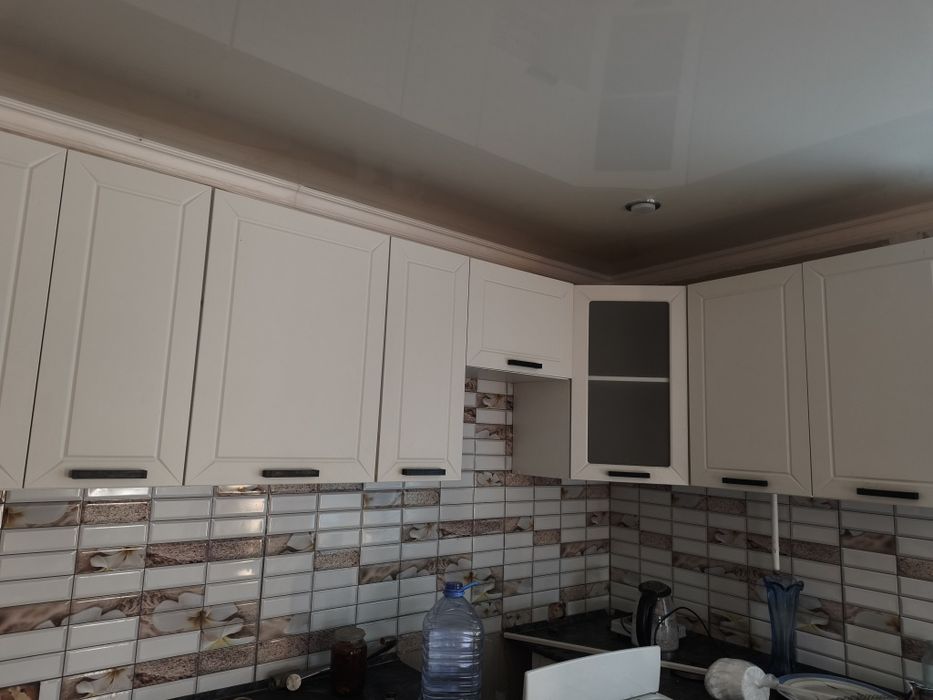 Угловой кухонный гарнитур