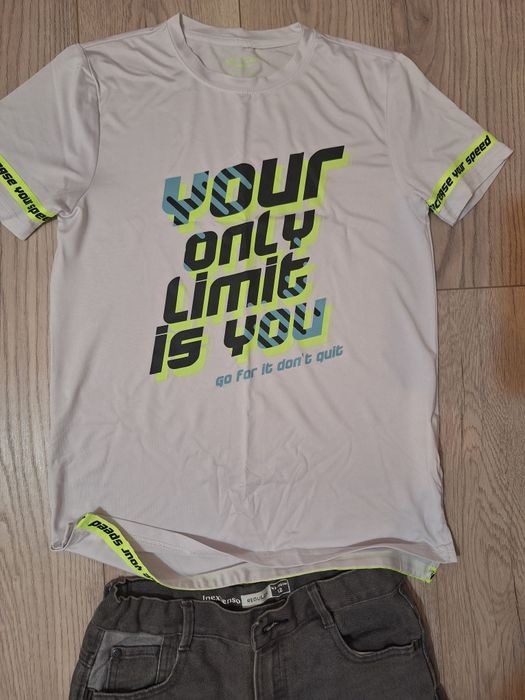 Tricou Cocodrilo+pantaloni scurți,12-13 ani