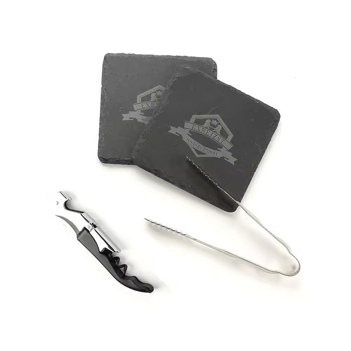 Подаръчен комплект за уиски – чаши, камъни, дървена кутия