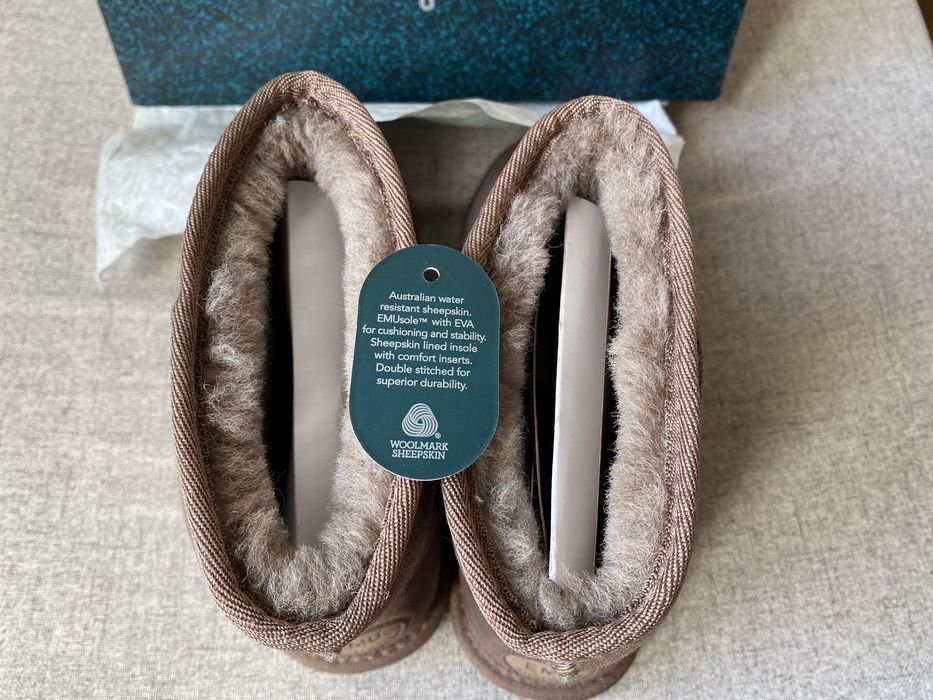 Велурени боти с вълна Emu