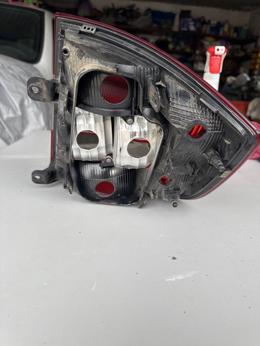 Stop stanga Skoda Rapid 5jh945095a