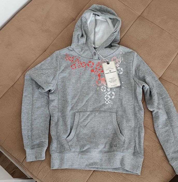 Детски суичър размер 146-152см