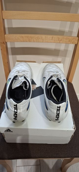 Бутонки Nike Tiempo