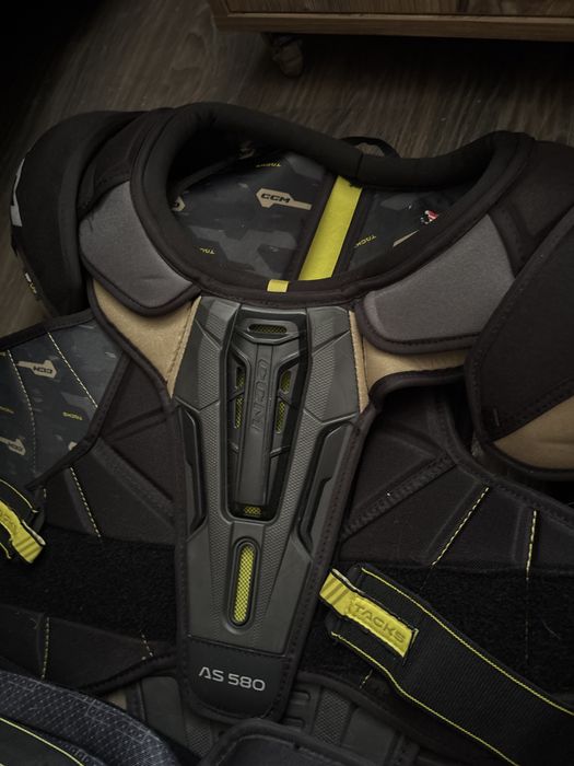 Хоккейная форма