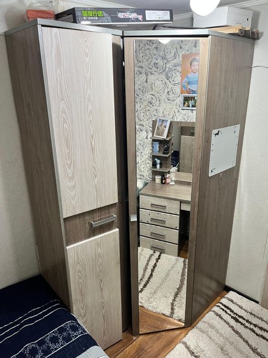 Спальный гарнитур в хорошем состоянии