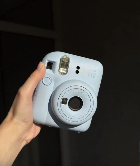Instax 12 mini новый с чехлом
