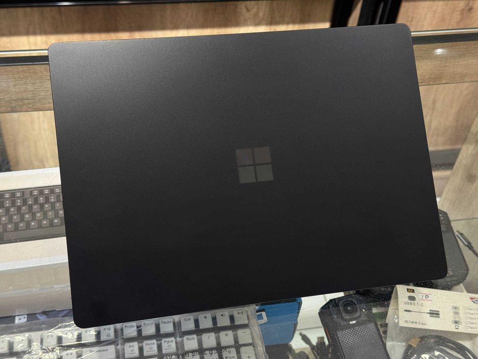 MICROSOFT SURFACE LAPTOP 4 CORE i7-1185G7 ram 16 ssd 256 сенсорный