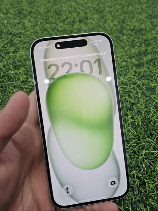 Iphone15  память 128 акб 93%