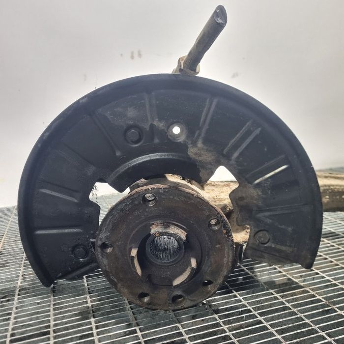 Fuzeta dreapta fata AUDI Q7 3.0 2005 - 2009 Automata 6 Trepte BUG Euro4 (1463) Diesel 4x4