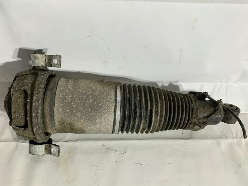 Perna de aer stanga spate Audi Q7 4L 7L8616019C