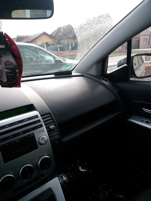 Vând sau schimb Mazda 5 din anul 2006