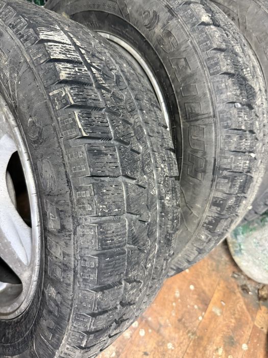 Продам диски с шигами зимние
