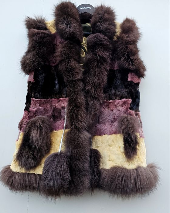 Уникален дамски елек естествен косъм лисица М размер