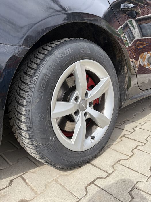 Jante concave audi b8/b9  5x112 et 37 7.5j anvelope 205 60 r16 iarna