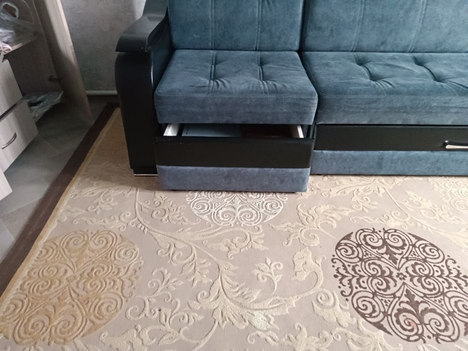 Диван Сатылады Жақдайы Жақсы,