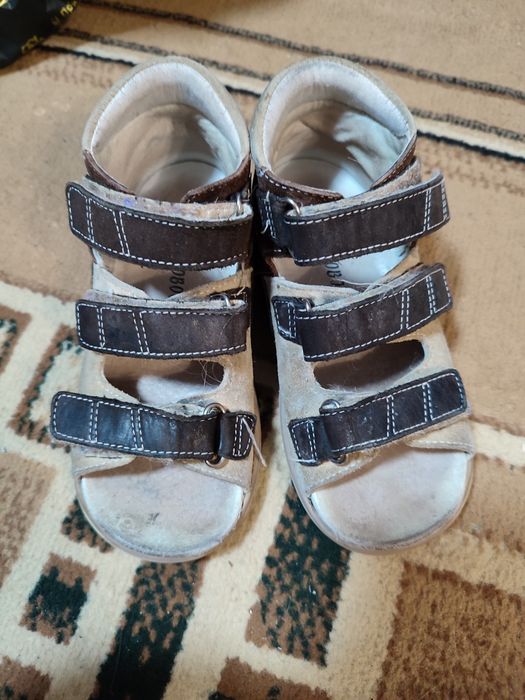 Обувь натуральная