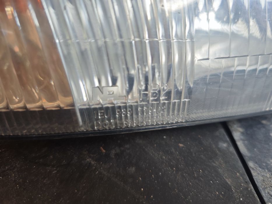 Фары subaru outback/legacy bg5 95-99