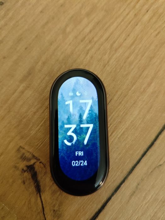 Фитнес браслет xiaom mi band 8