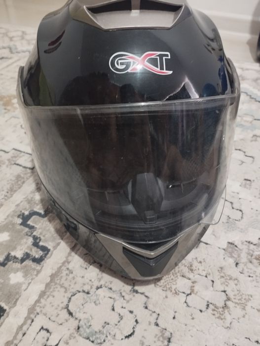 Продам шлем для скутера