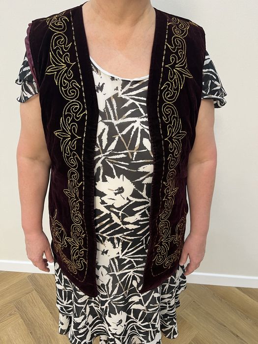 Продам камзол (жилетку)