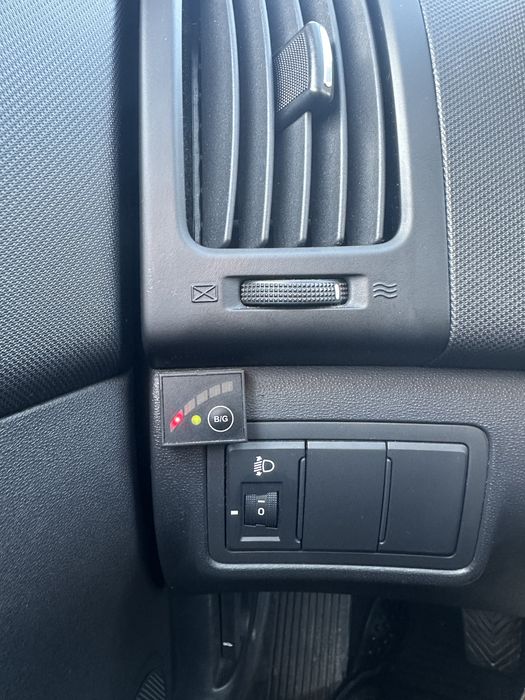 Hyundai i30 2011 • 176.200 km • GPL •