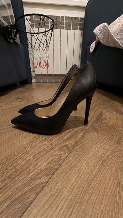 Черные кожаные туфли, loretta very, 38р,
