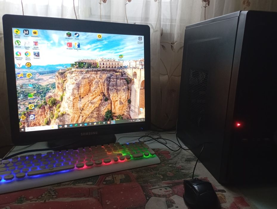 Продам компьютер.