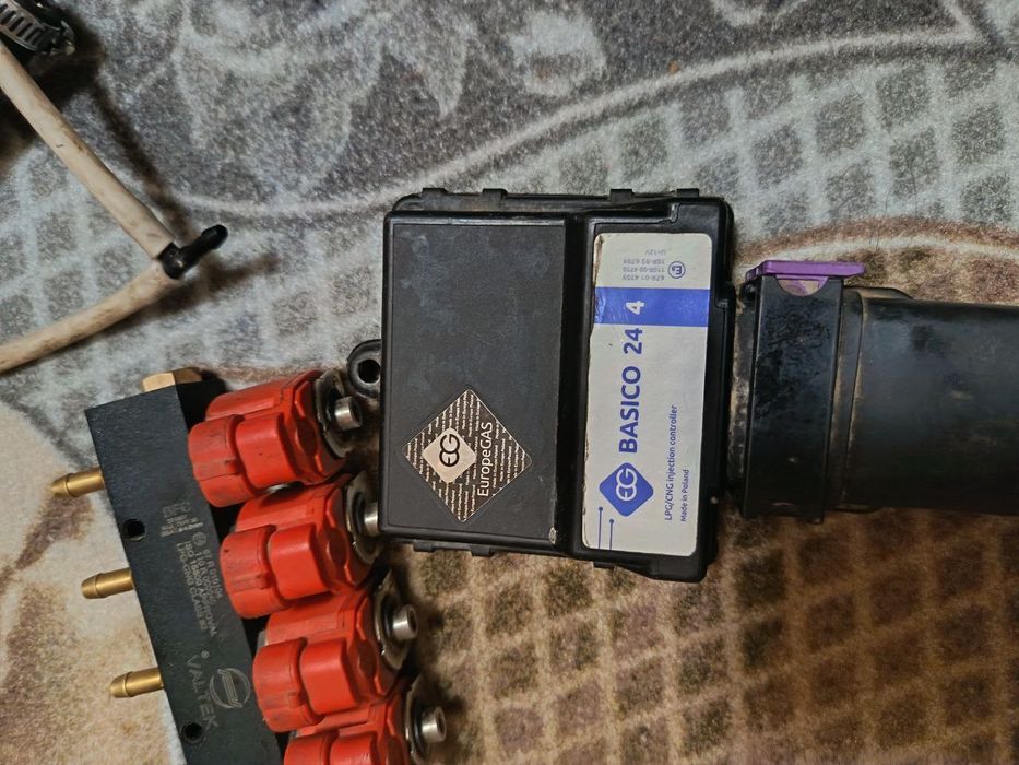 4 pokalina gaz miyasi va redektor injiktor sotiladi