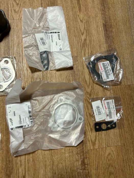 Продам выпускной коллектор