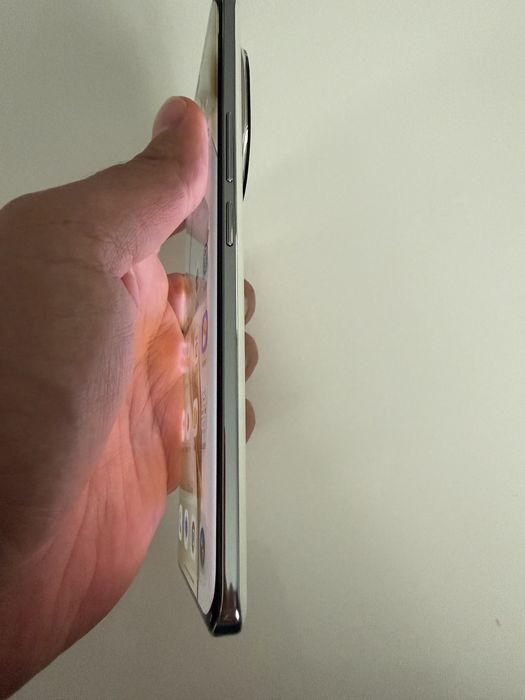 Honor 200 pro