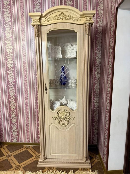 mebel pinal +kitob javon qoshib beriladi