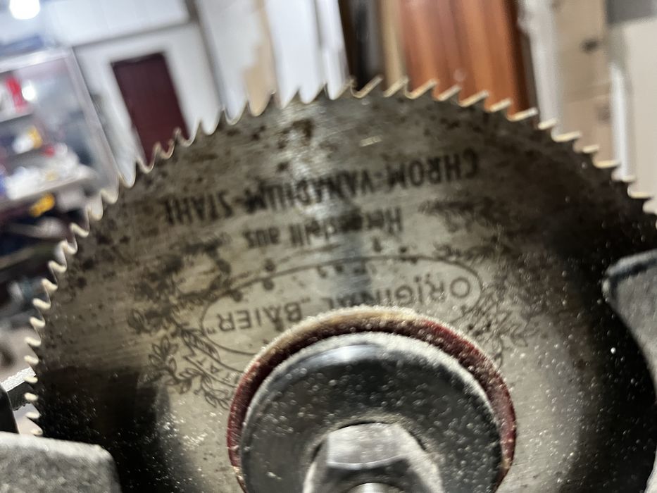 Masina combinata de tamplarie pentru lucrari fine  navomodelism
