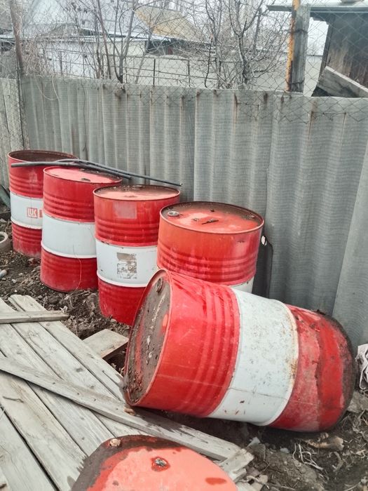 Продам бочки. 200